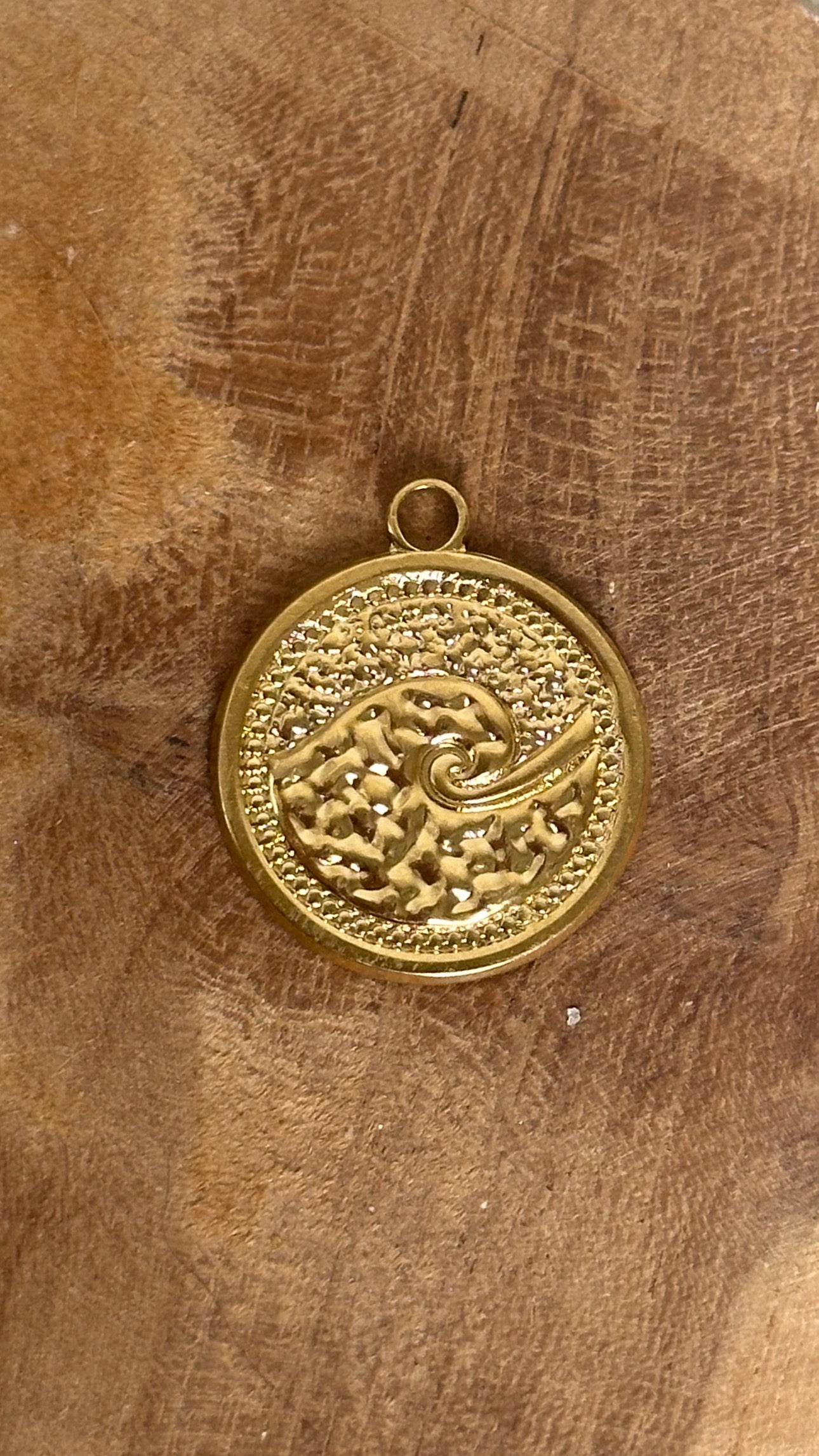 Charm VAGUE