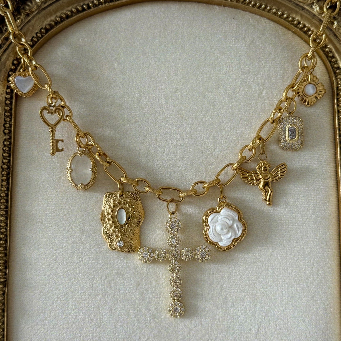 Collier BERLIN