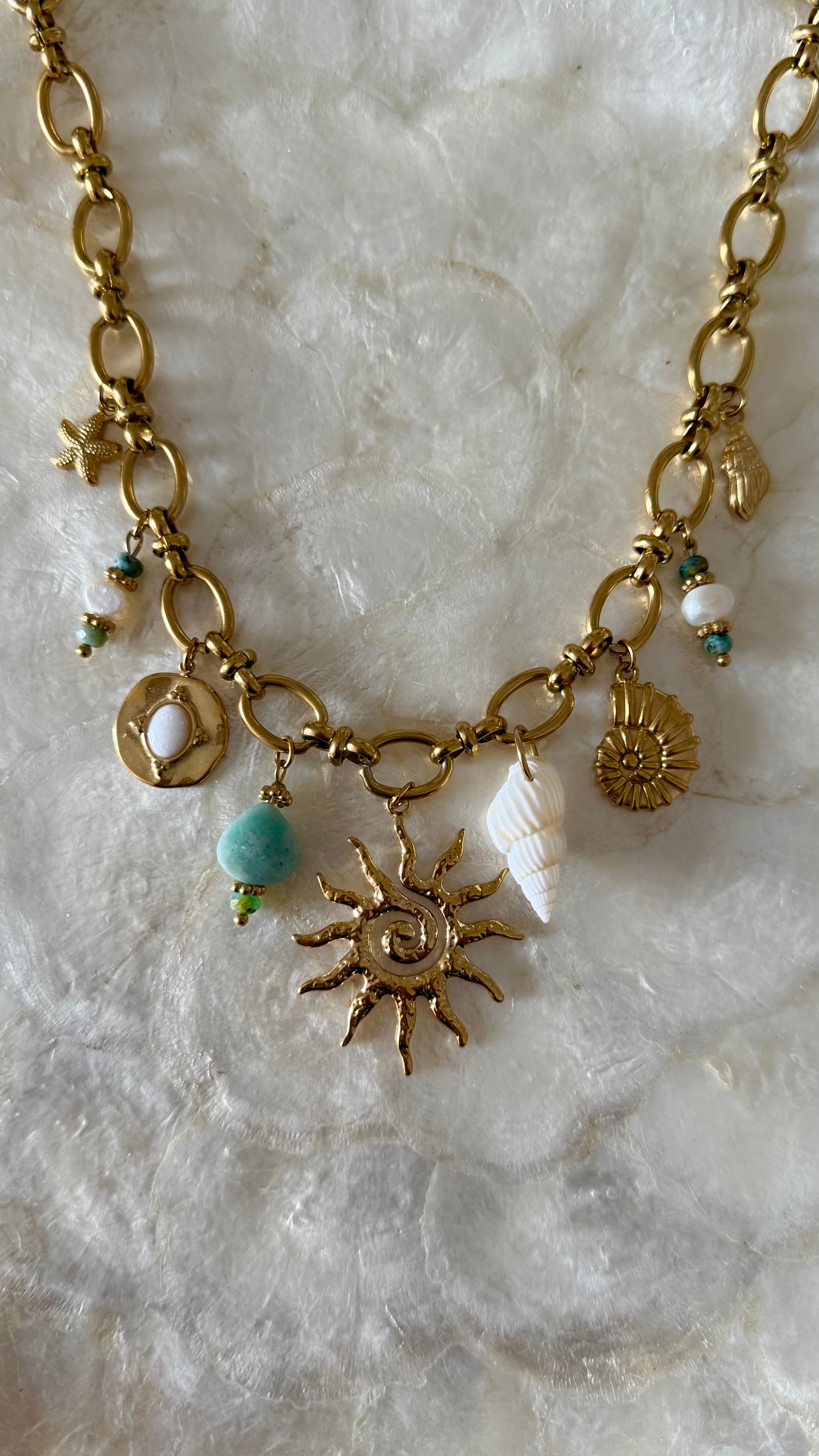 Collier MANIHI PRÉCOMMANDE