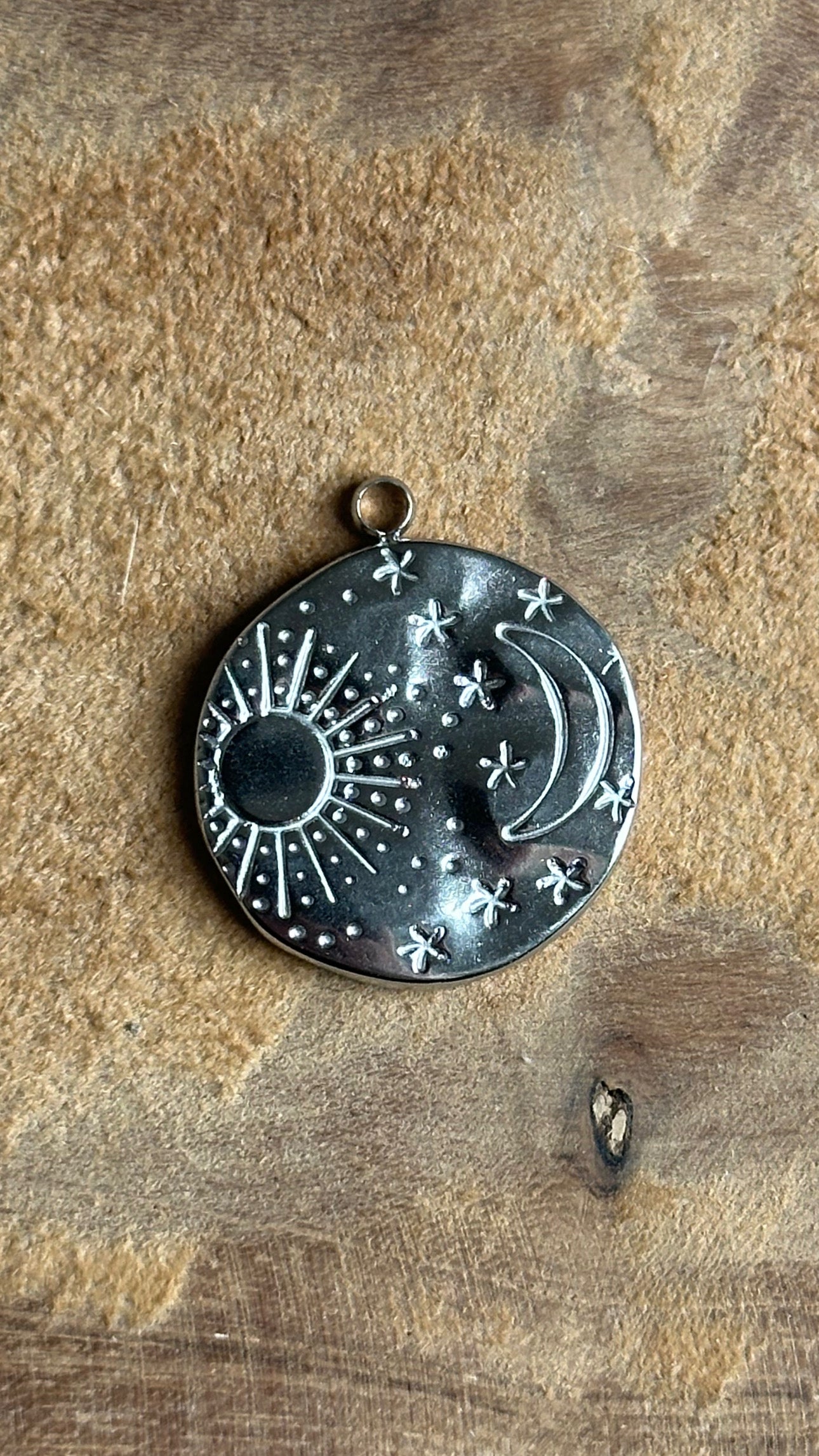 Charm CONSTELLATION